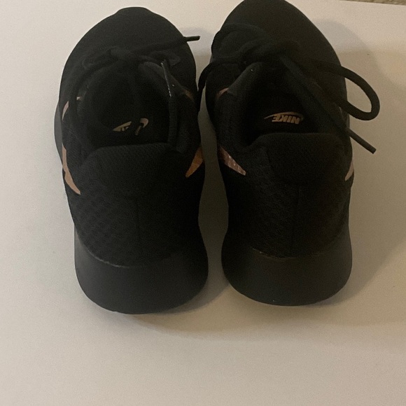 Nike Women's Black Sneakers with Bronze Swoosh - Picture 4 of 5